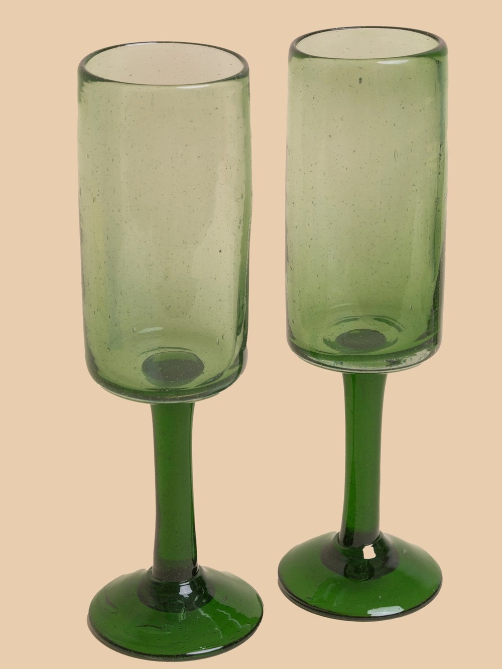 NWT Green Handblown Glass Champagne Flutes - Set of 2